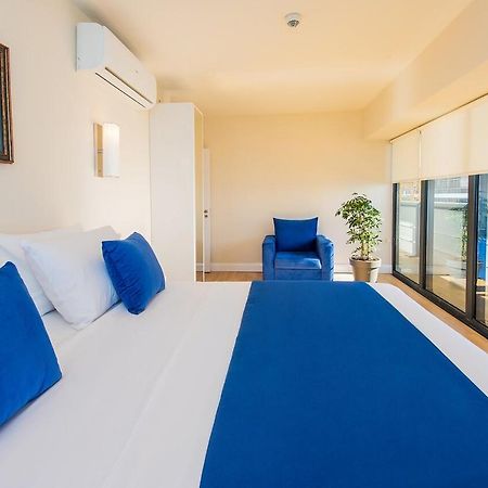 Premium Aparthotel With Sea View Batumi Exterior photo